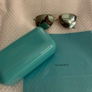 Tiffany & Co. Aviator sunglasses